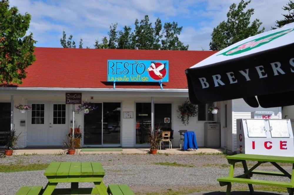 Camping & Chalets De La Demi-Lieue Saint-Jean-Port-Joli Ngoại thất bức ảnh